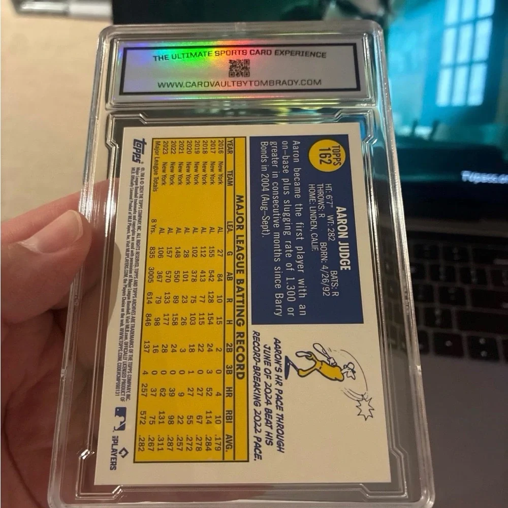 Aaron Judge Baseball Card - Picture 2 of 3